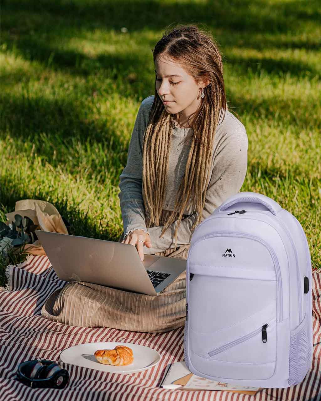 Matein-NTE-Laptop-Backpack-in-Purple