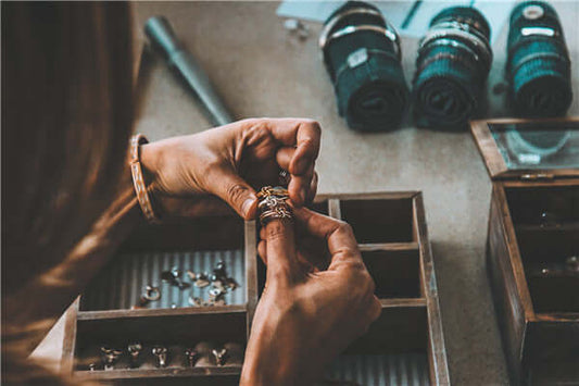 Can You Store Jewelry in Plastic Bags?